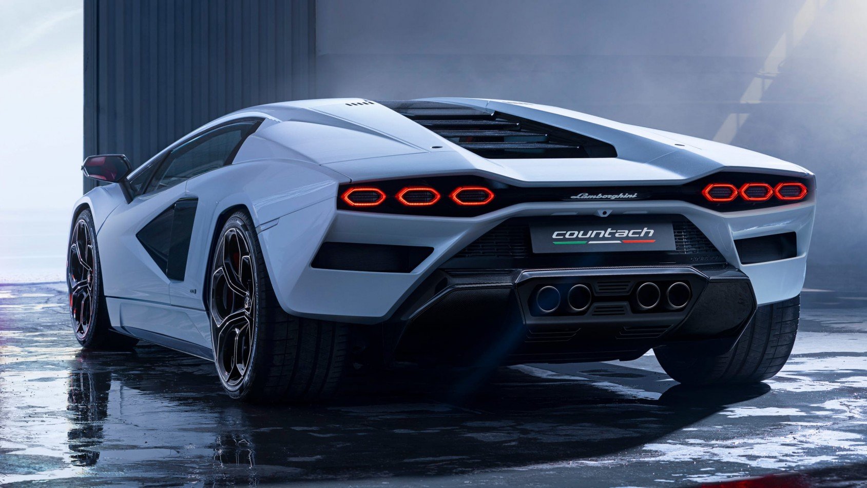 Lamborghini Countach LPI 800-4