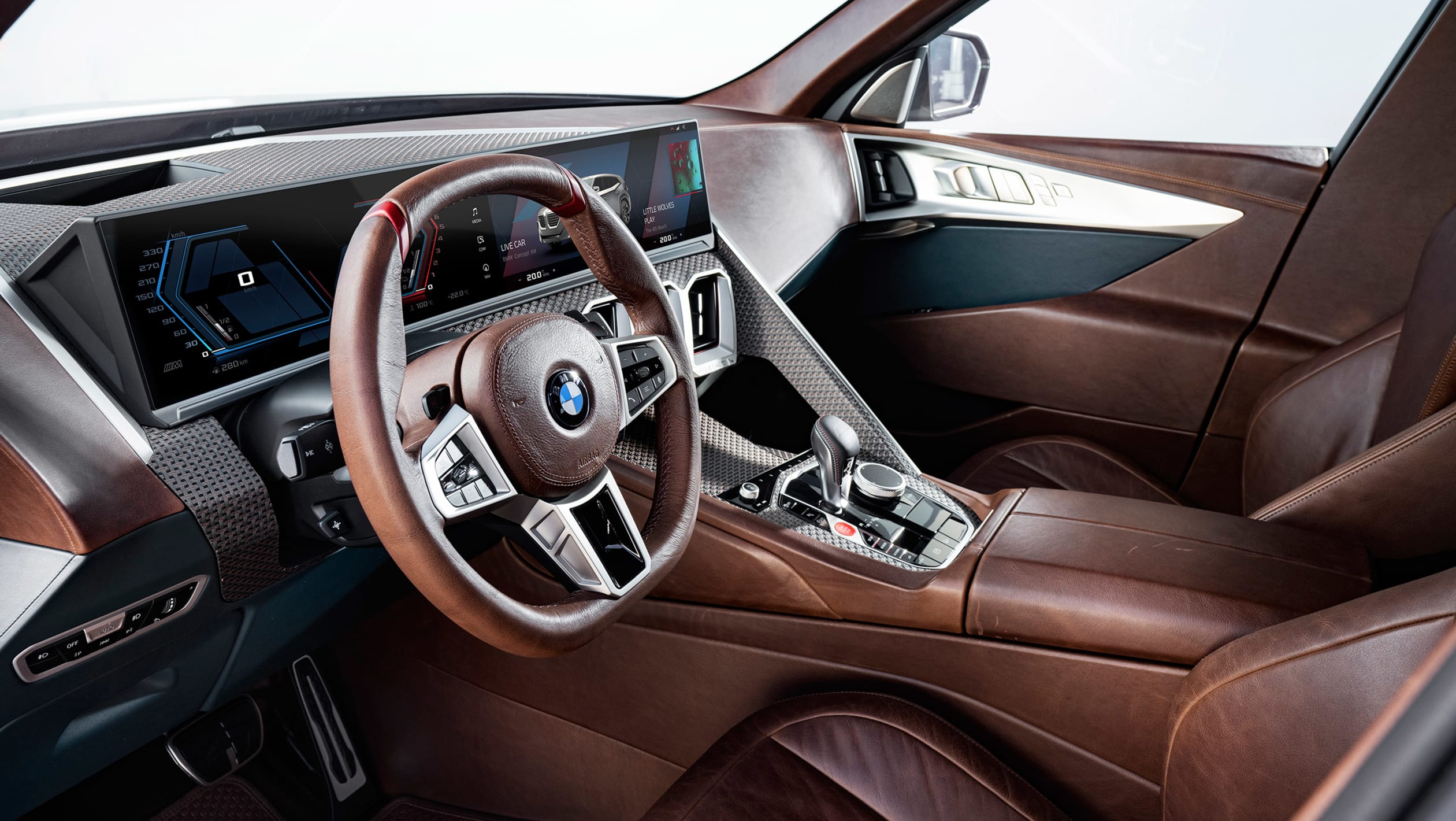 BMW_Concept_XM_18