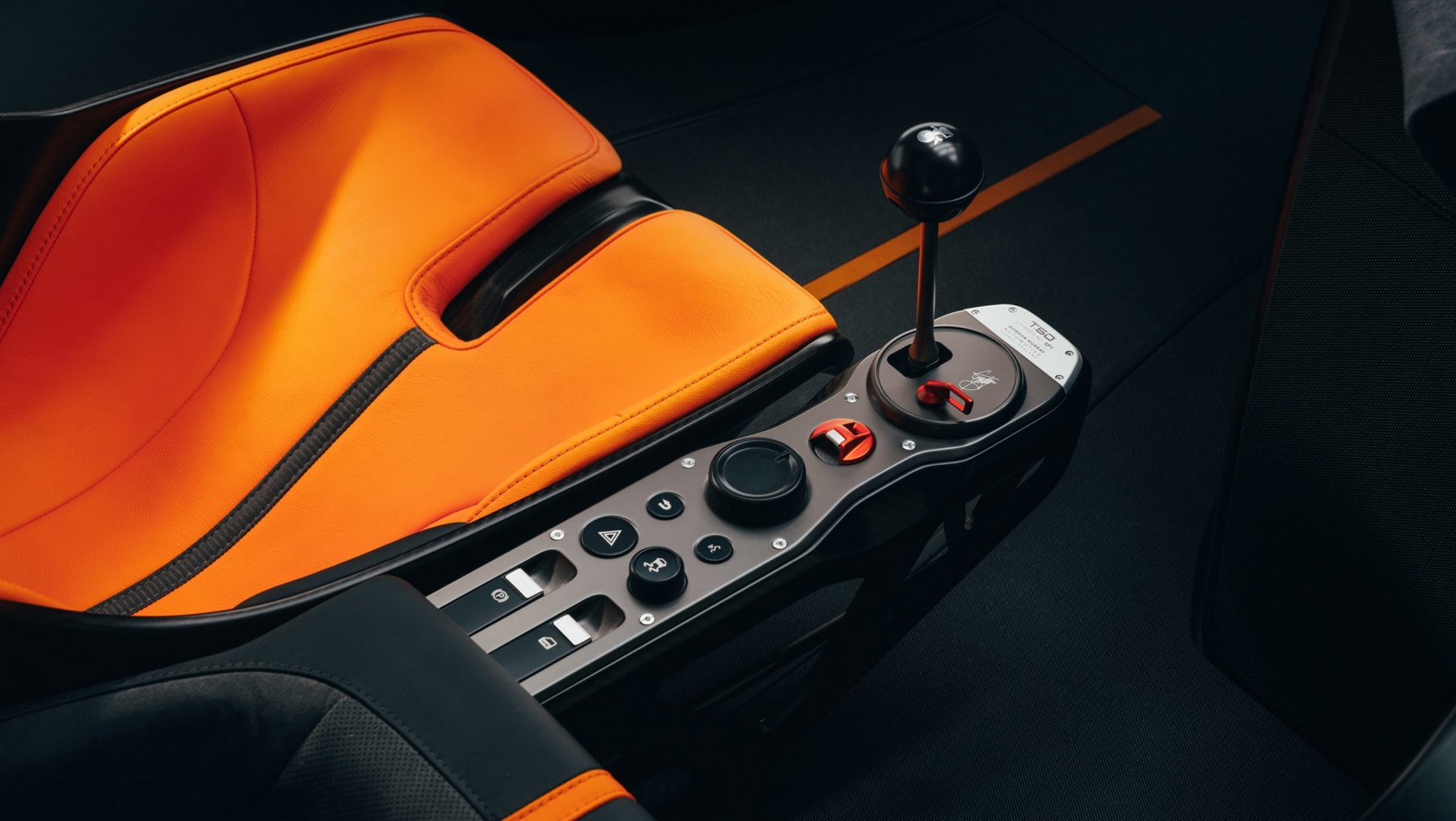 GMA T.50 detal kabiny