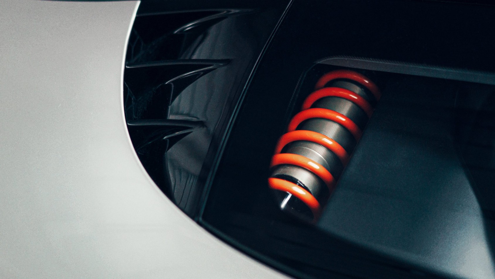 GMA T.50 detal zawieszenia