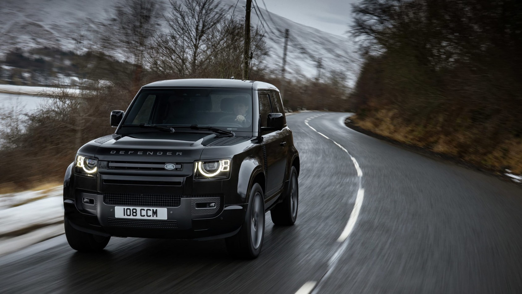 Land Rover Defender V8