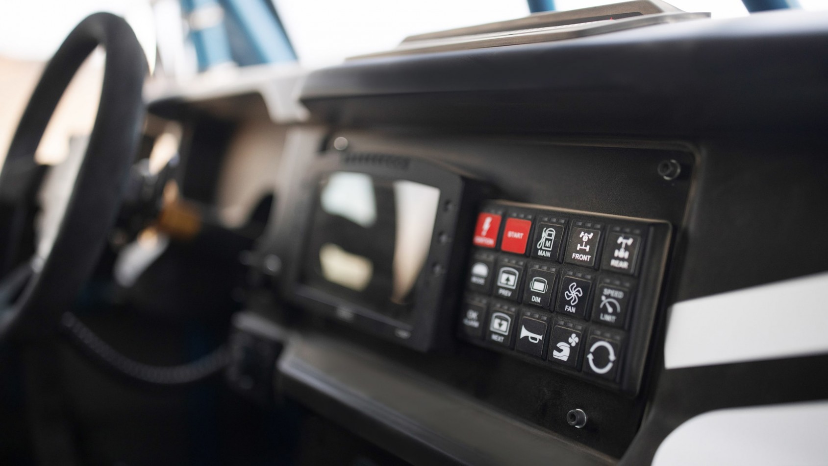 Ford Bronco DR (Desert Racer)