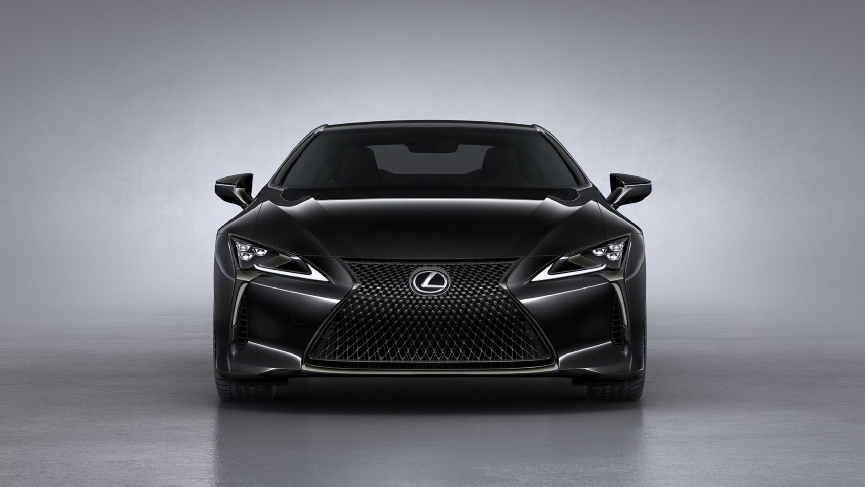 Lexus LC500 Black inspiration przód