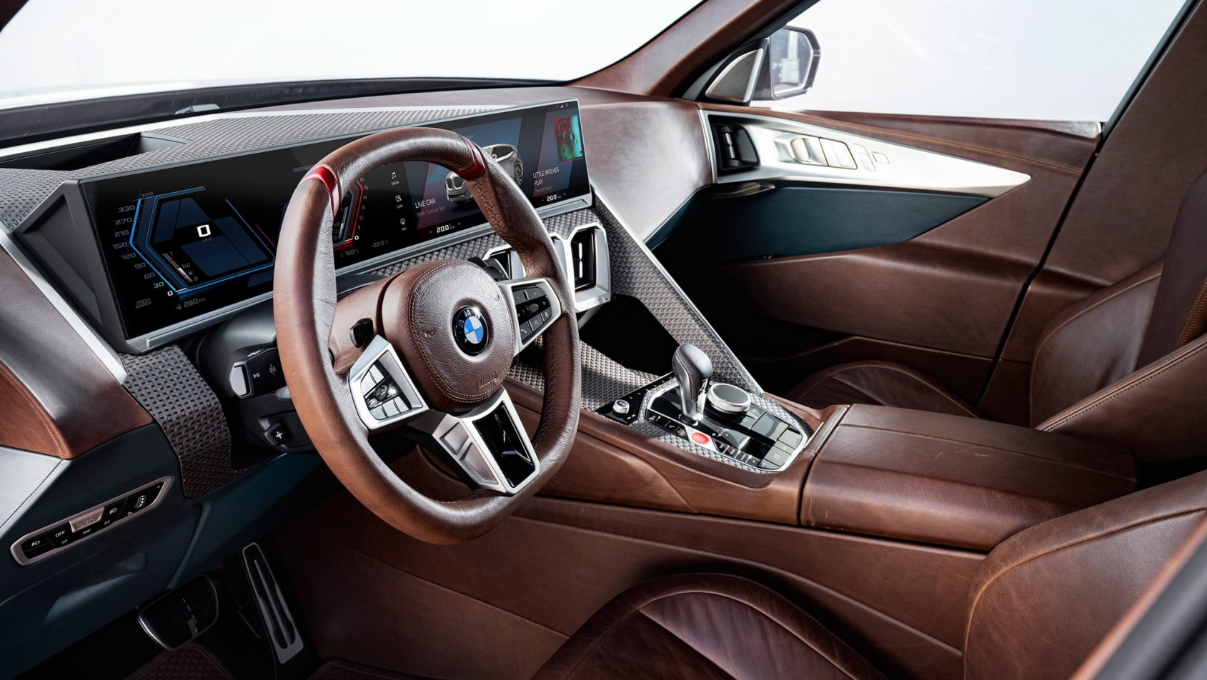 BMW_Concept_XM_18