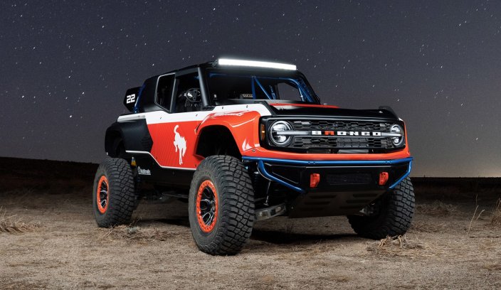 Ford Bronco DR V