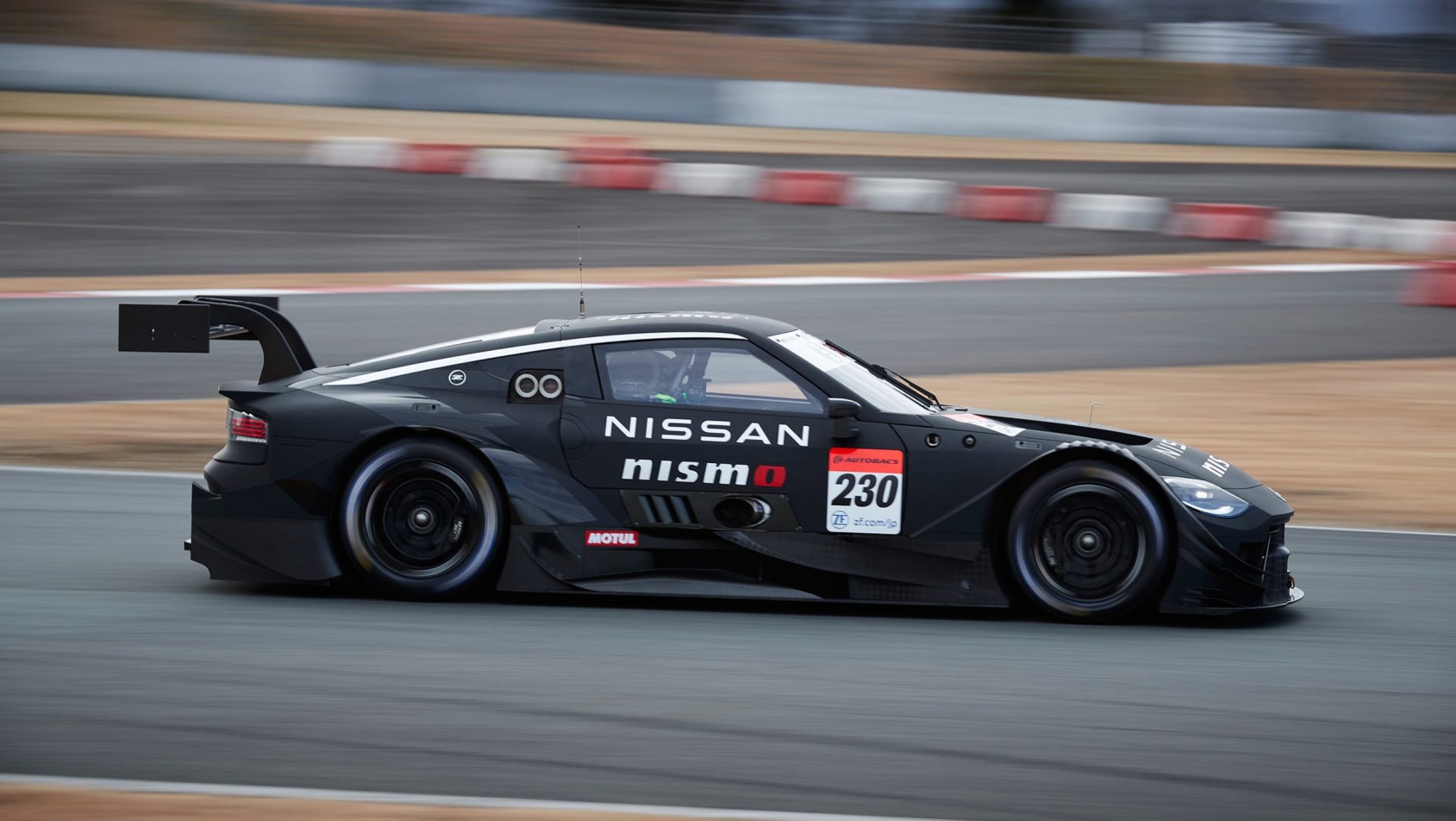 Nissan Z GT500