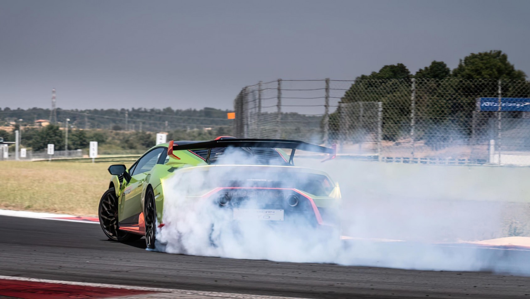 Lamborghini Huracán STO - drift