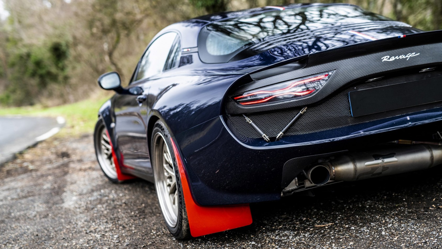 Czarne Alpine Ravage