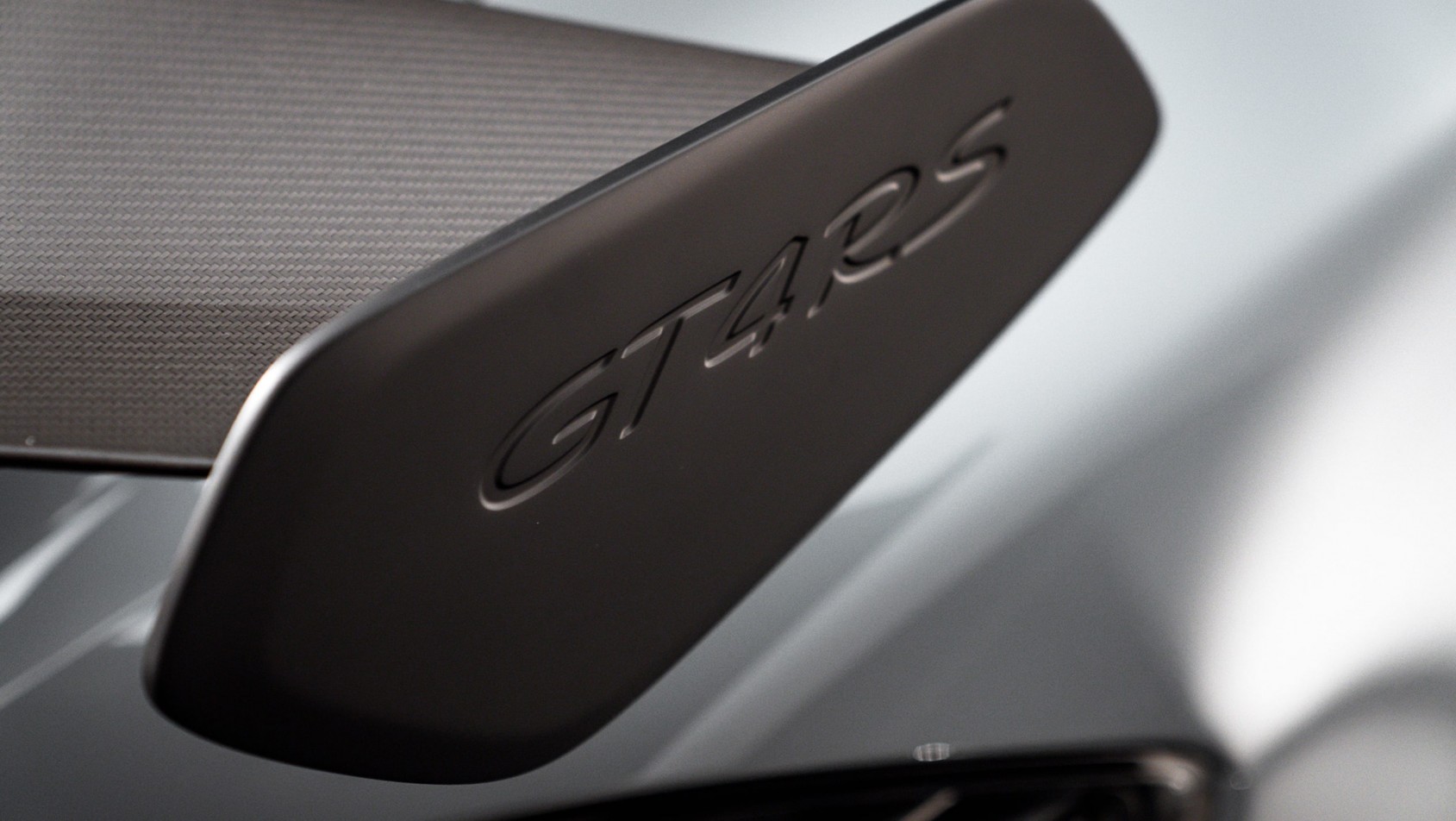 porsche-718-cayman-gt4-rs