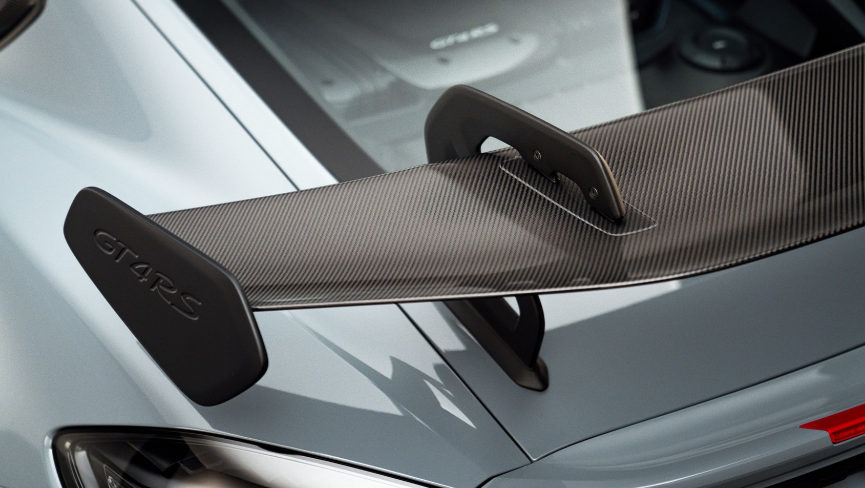 porsche-718-cayman-gt4-rs skrzydło