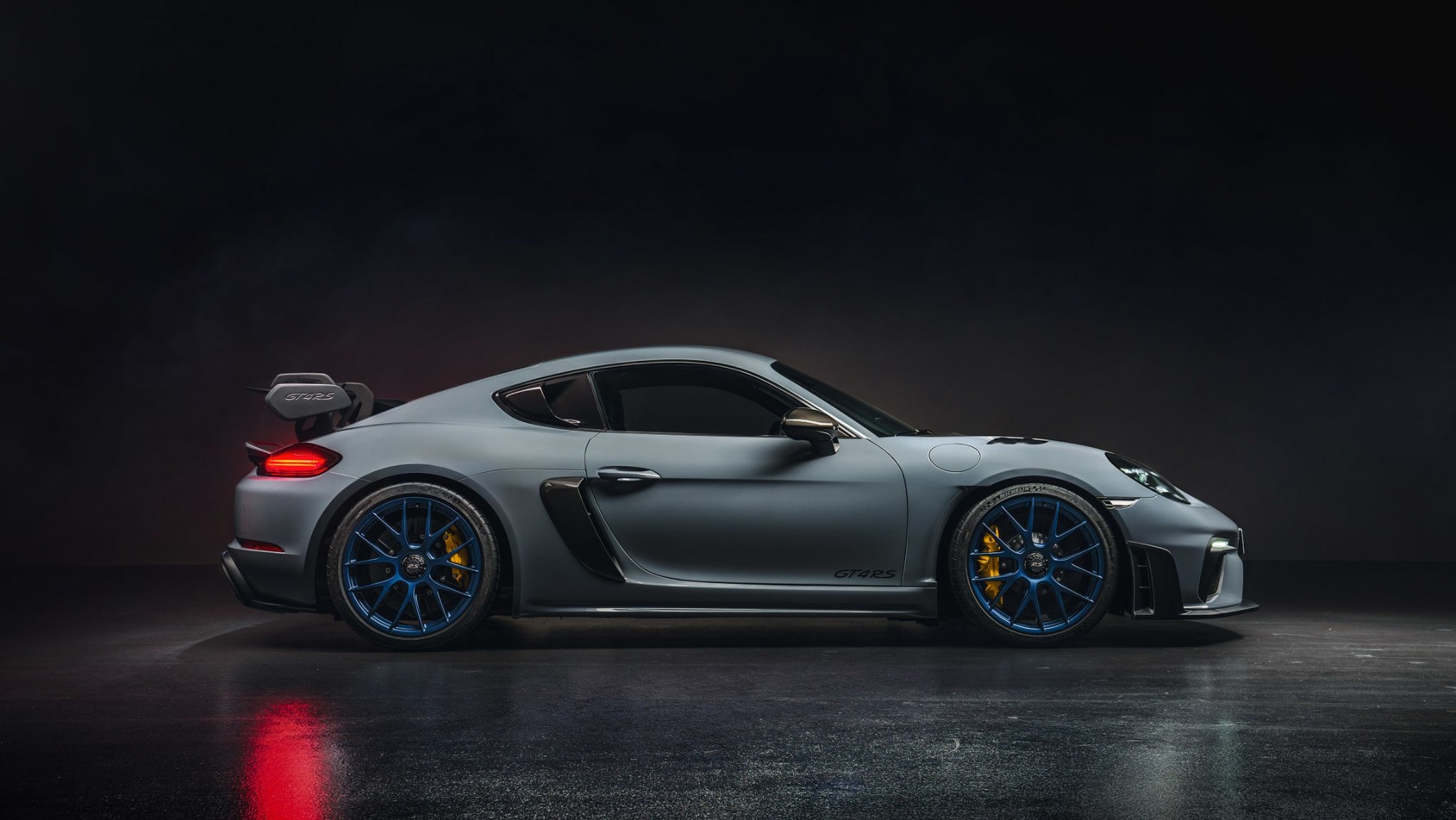porsche-718-cayman-gt4-rs wizualizacja bok