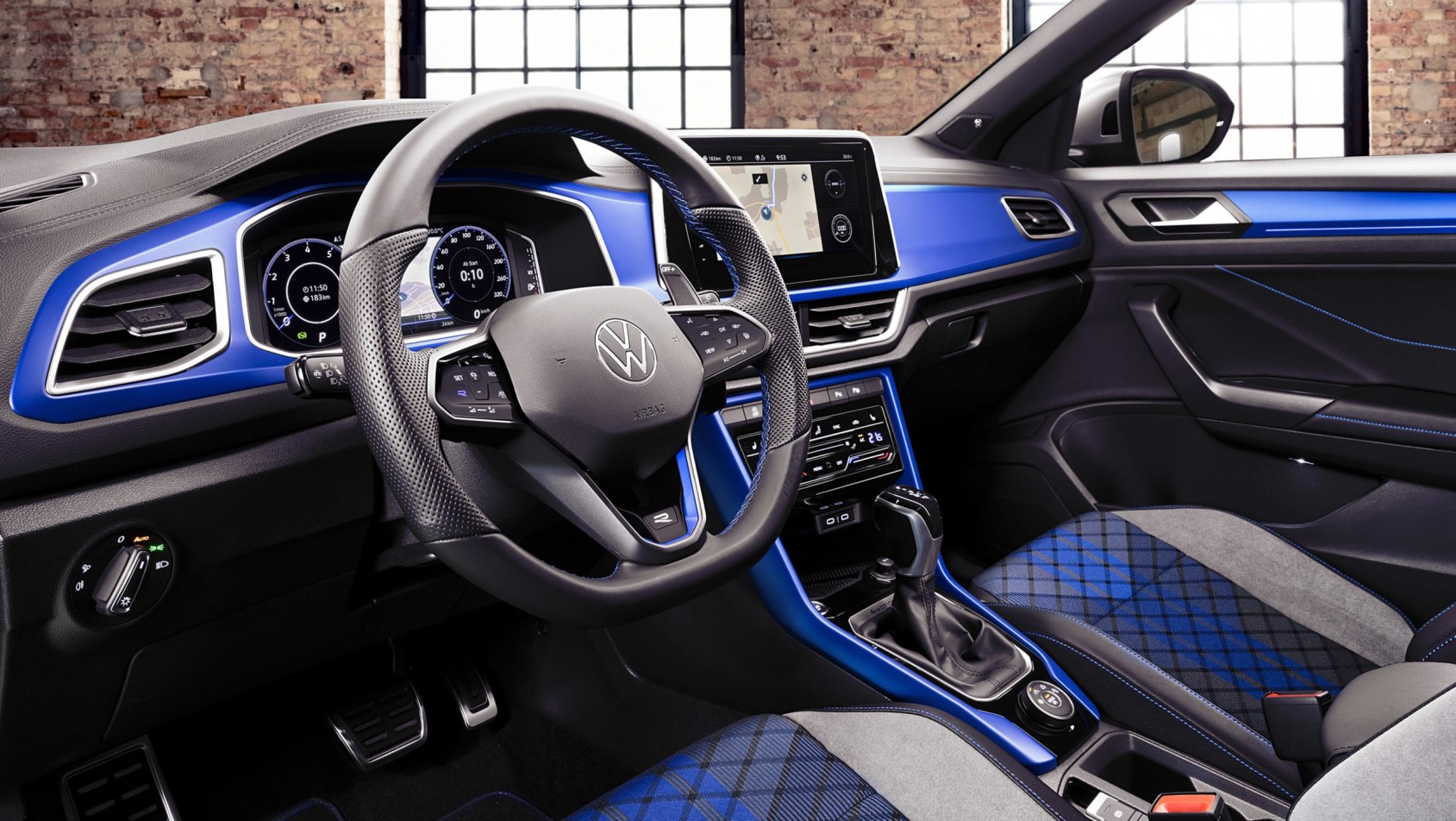 Volkswagen T-Roc wnętrze, kierownica