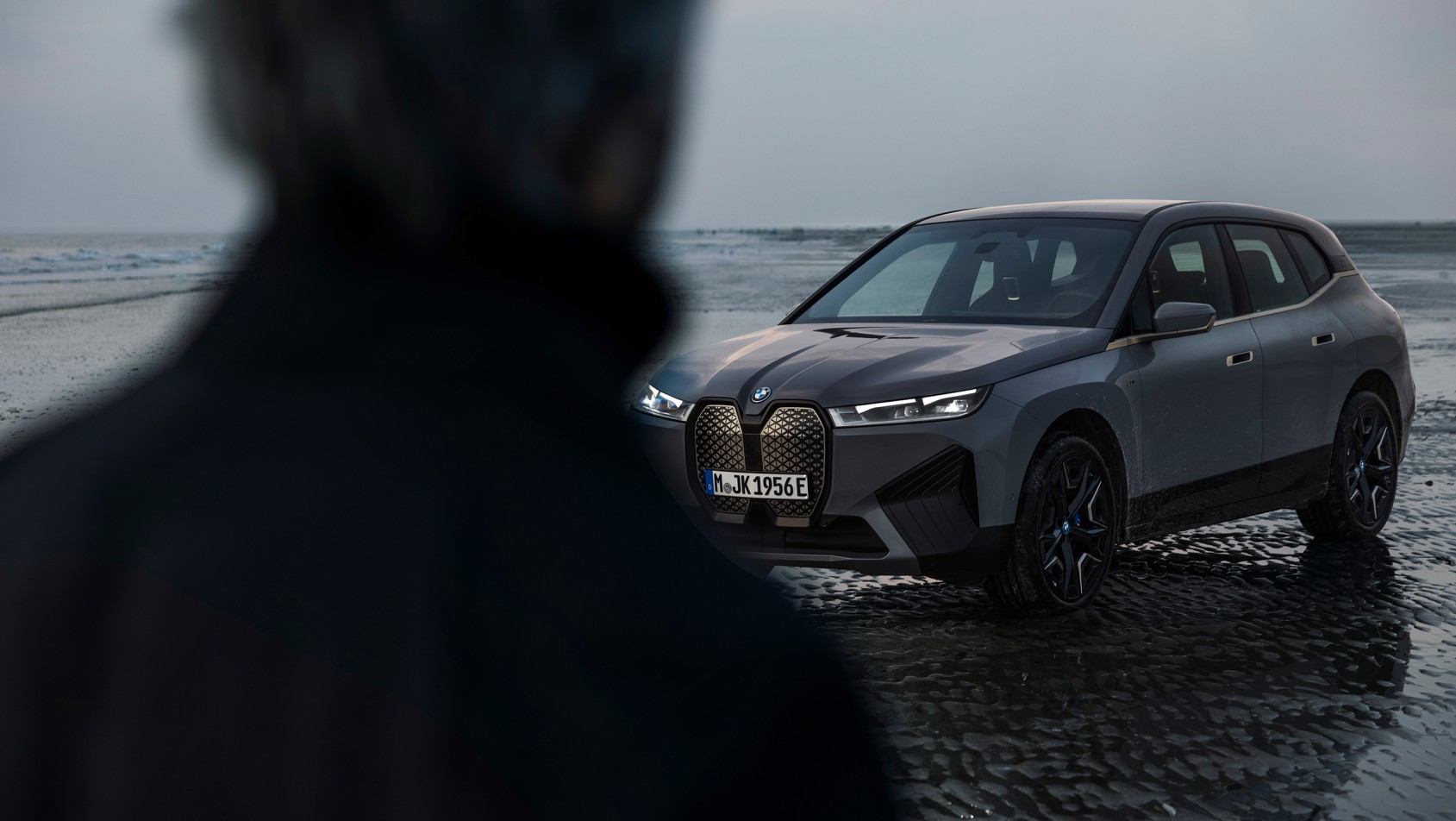 BMW iX M60
