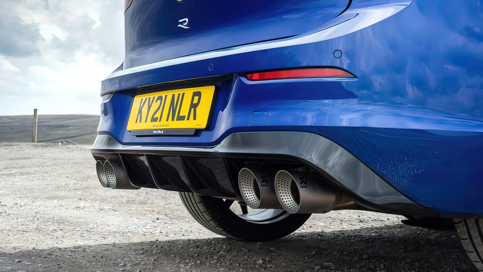 Volkswagen Golf R zbliżenie na tył