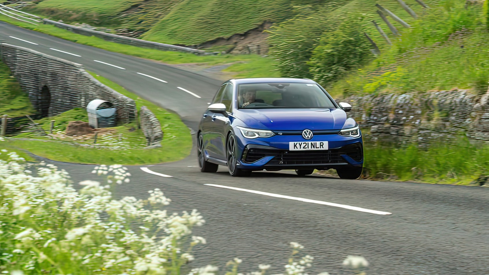 Volkswagen Golf R front