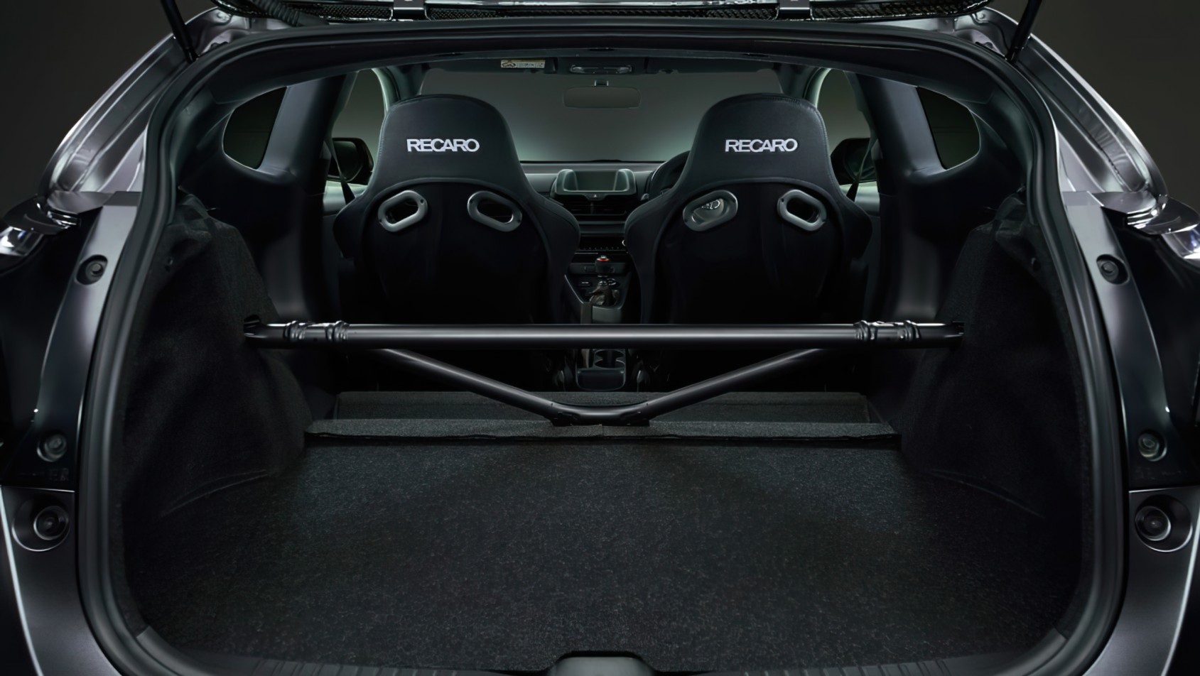 rozpórka Toyota Yaris GRMN