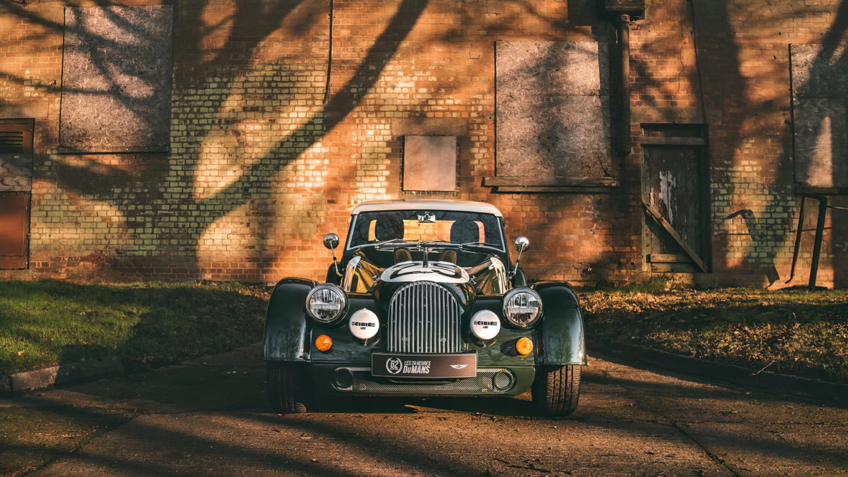 Morgan Plus Four LM62 front