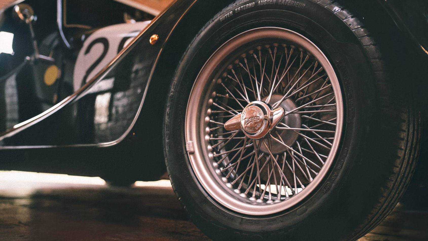 Morgan Plus Four LM62 szprychowane koło