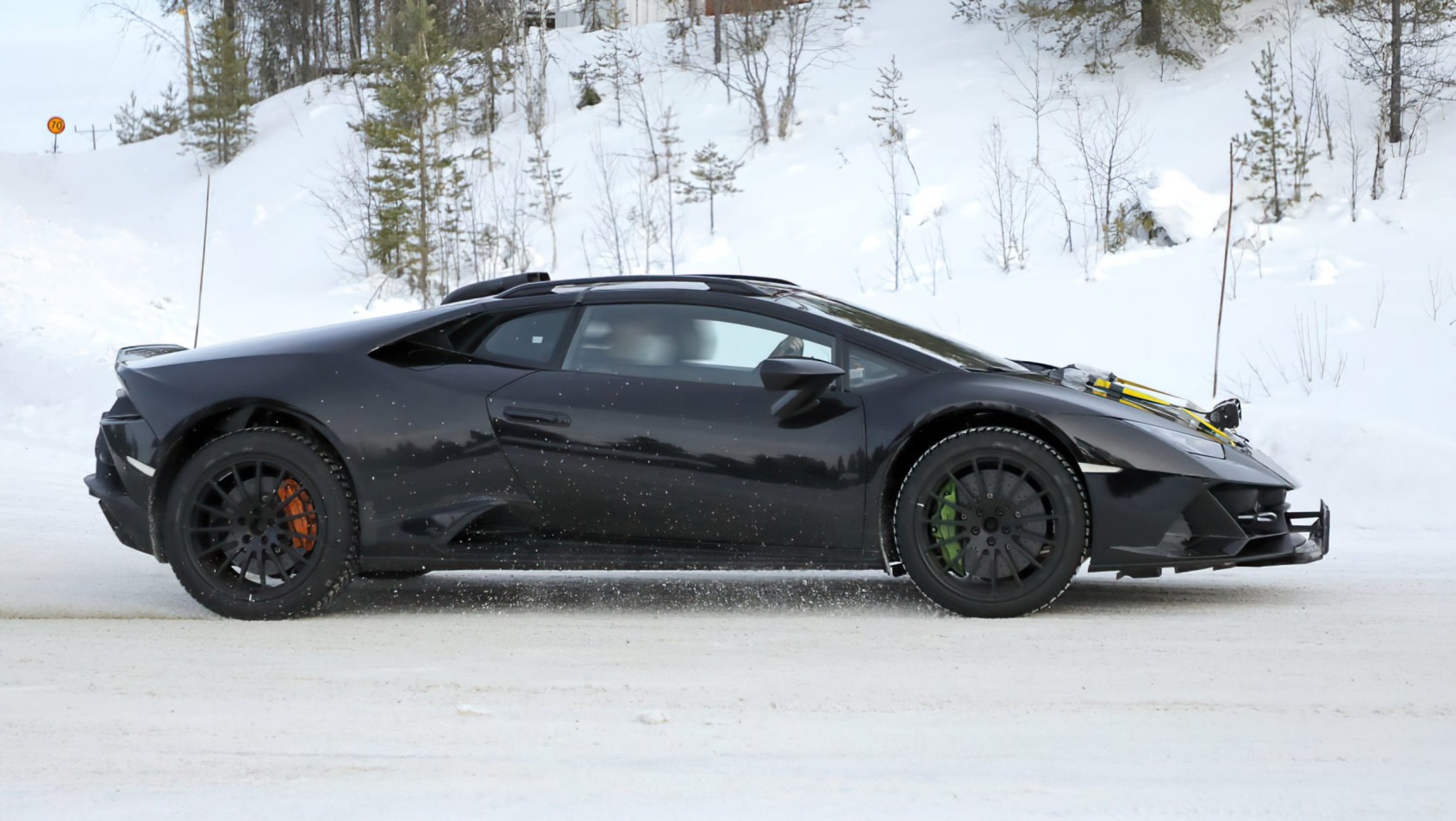 Lamborghini Huracan Sterrato Lamborghini Huracan Sterrato linia auta