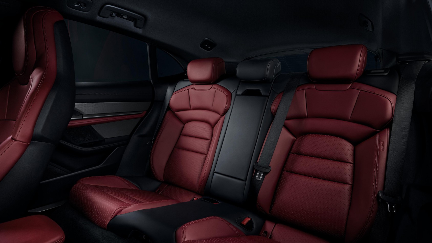 Porsche Taycan Sport Turismo fotele