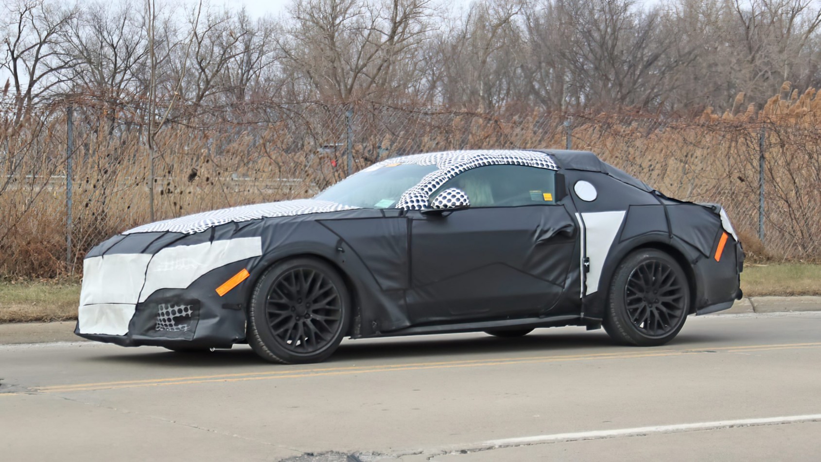 Prototyp nowego Mustanga linia auta