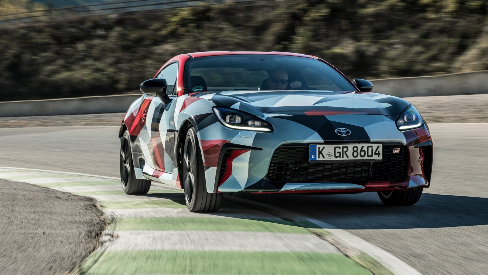 Toyota GR86 na torze