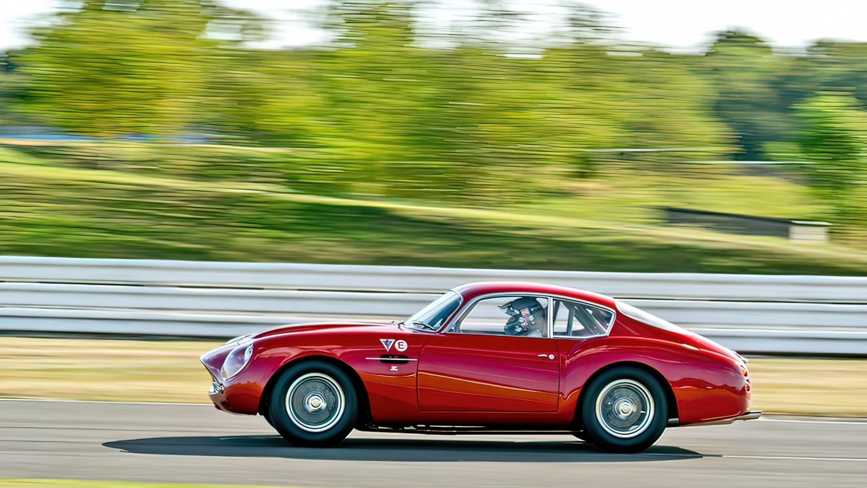 Aston Martin DB4 GT Zagato Continuation