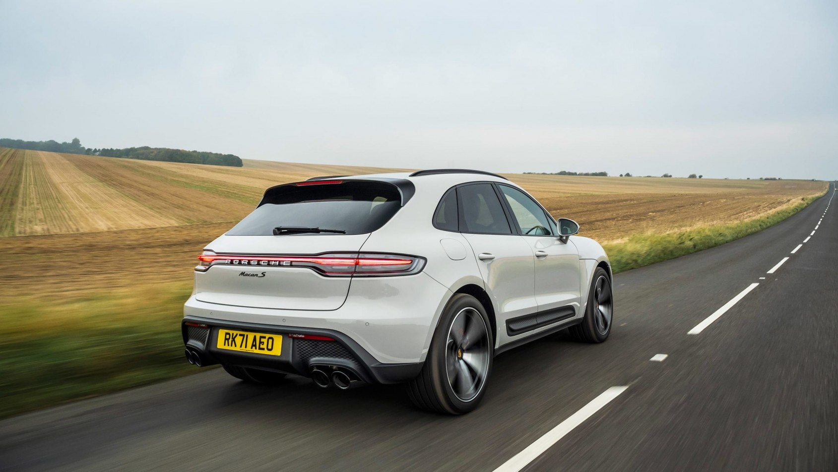 Porsche Macan tył auta