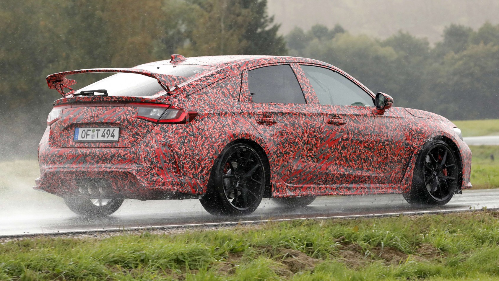 2022 Honda Civic Type R spied-5