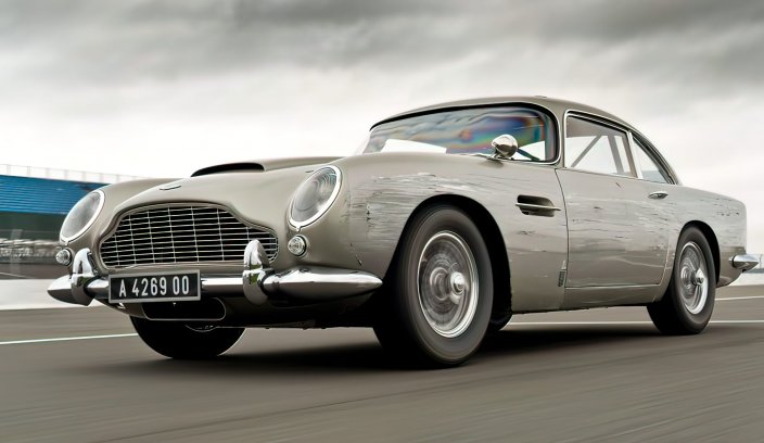 Aston Martin DB5 replika