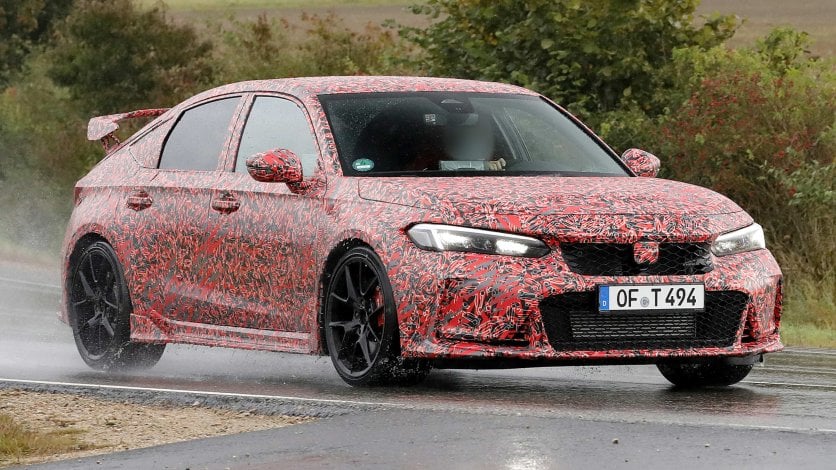 Nowa Honda Civic Type R na zdjęciach szpiegowskich - czy dorówna poprzednikom?
