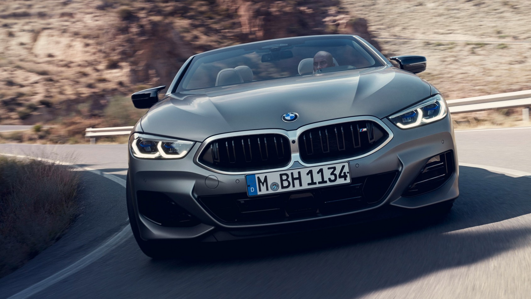 2022 BMW serii 8