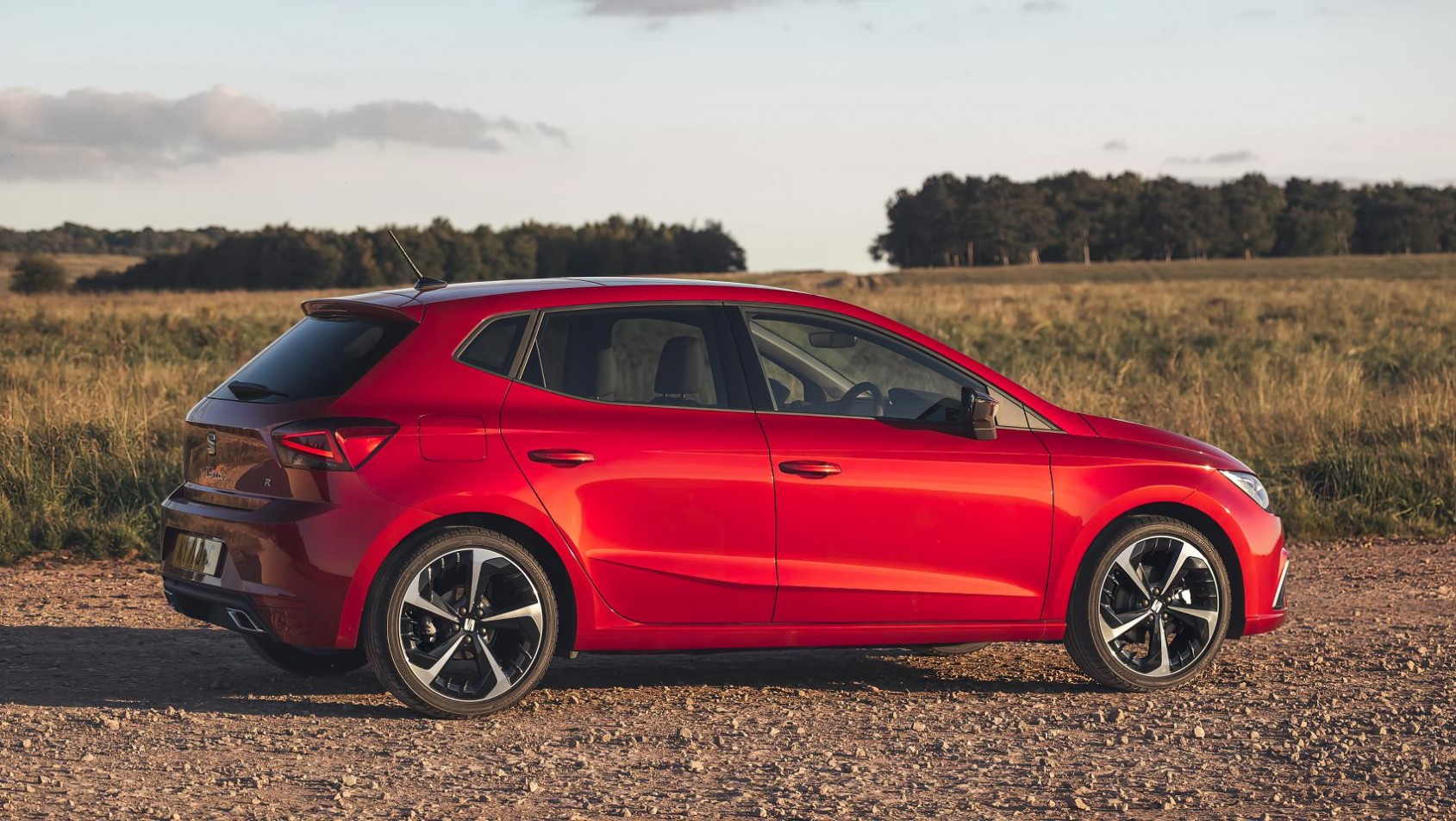 Seat Ibiza FR red
