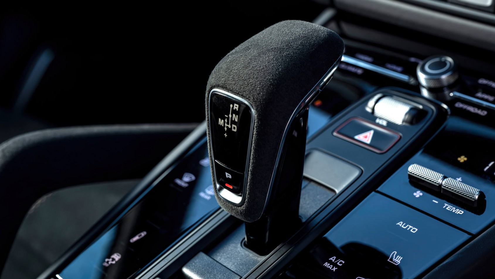 Porsche Cayenne Turbo GT 8 biegowa skrzynia biegów