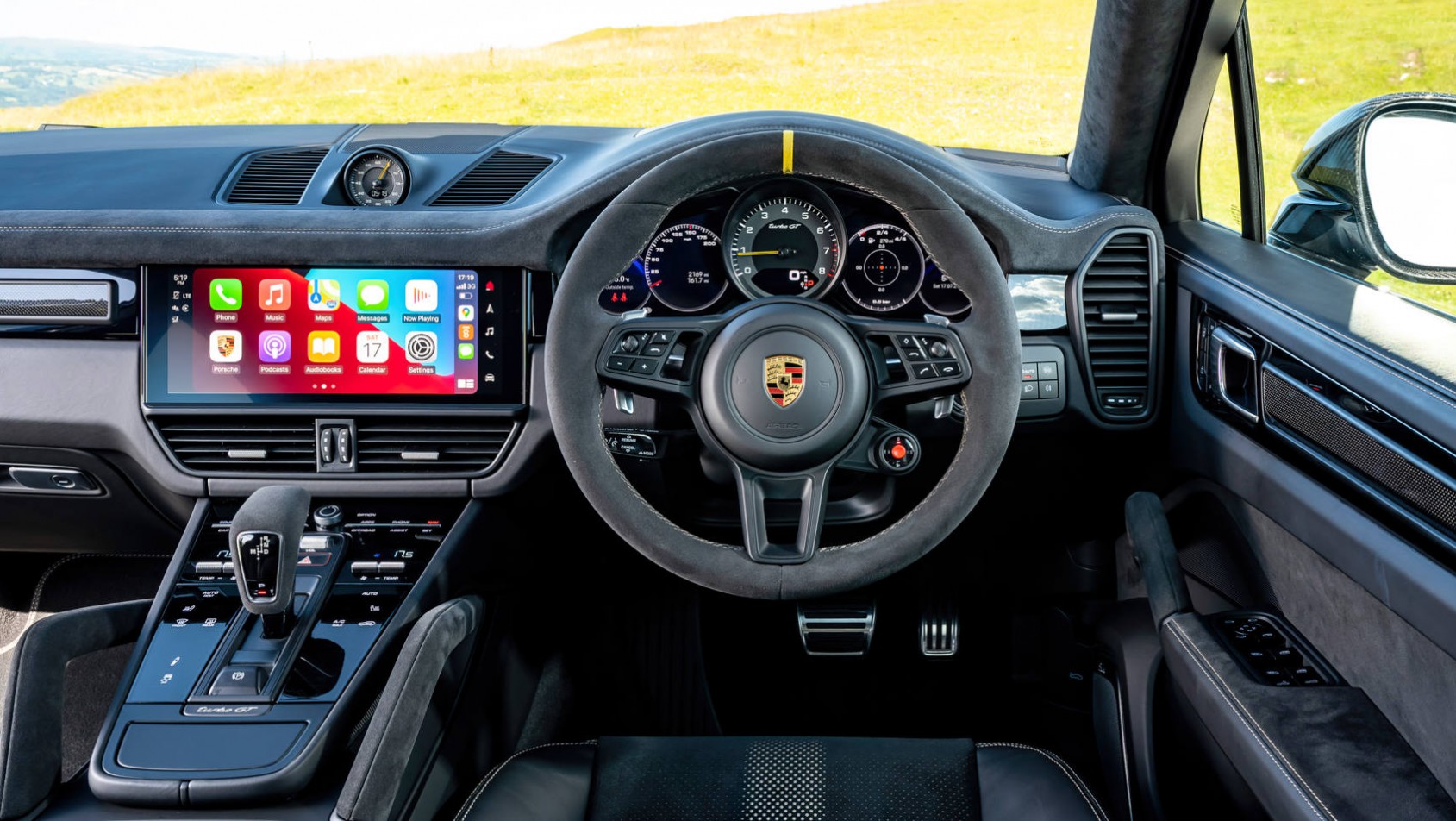 Porsche Cayenne Turbo GT wnętrze