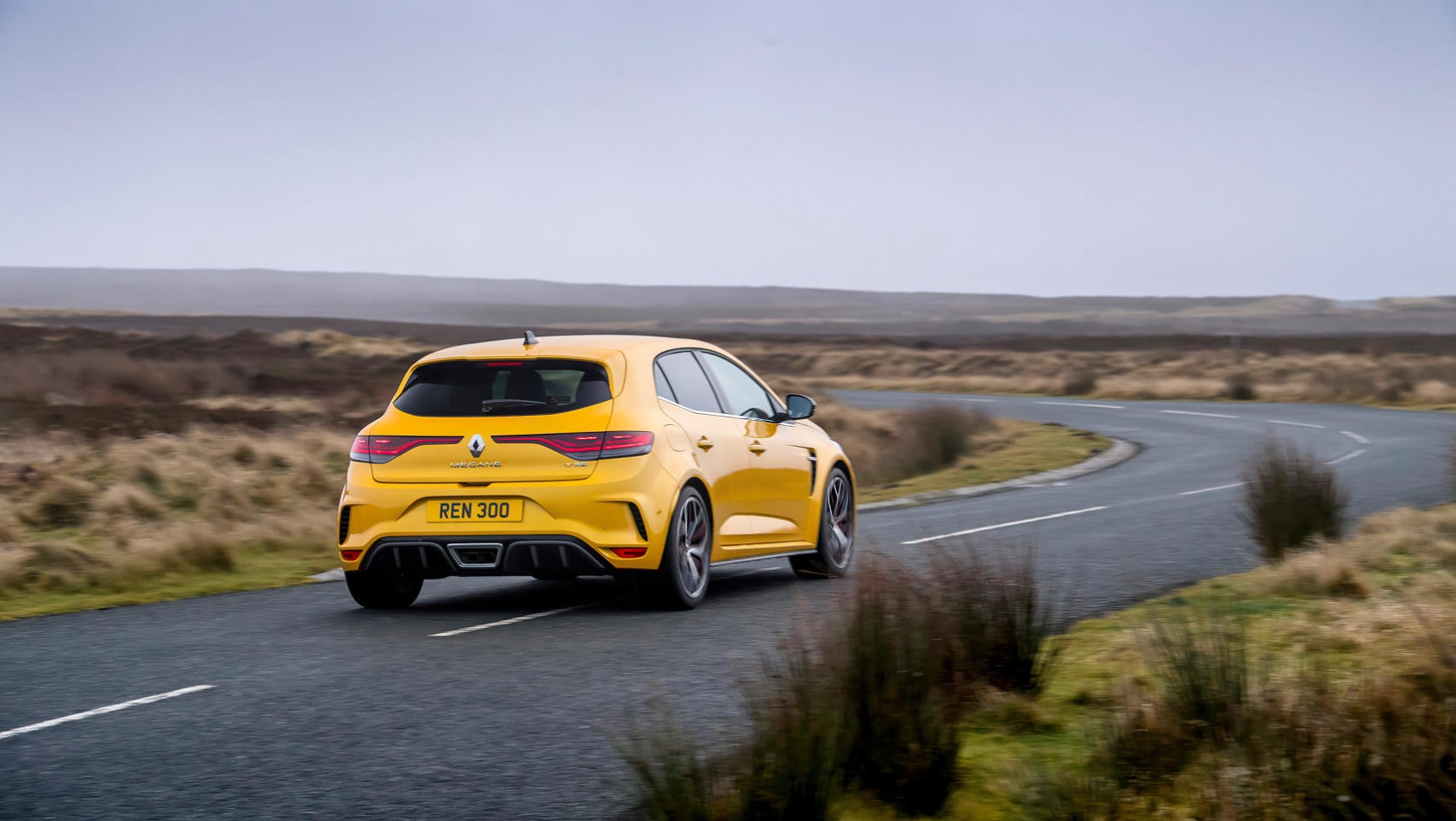 Megane RS Trophy z tyłu