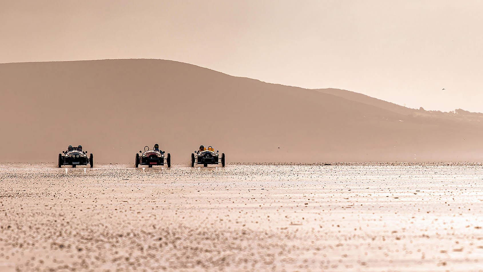Morgan 3Wheeler na plaży