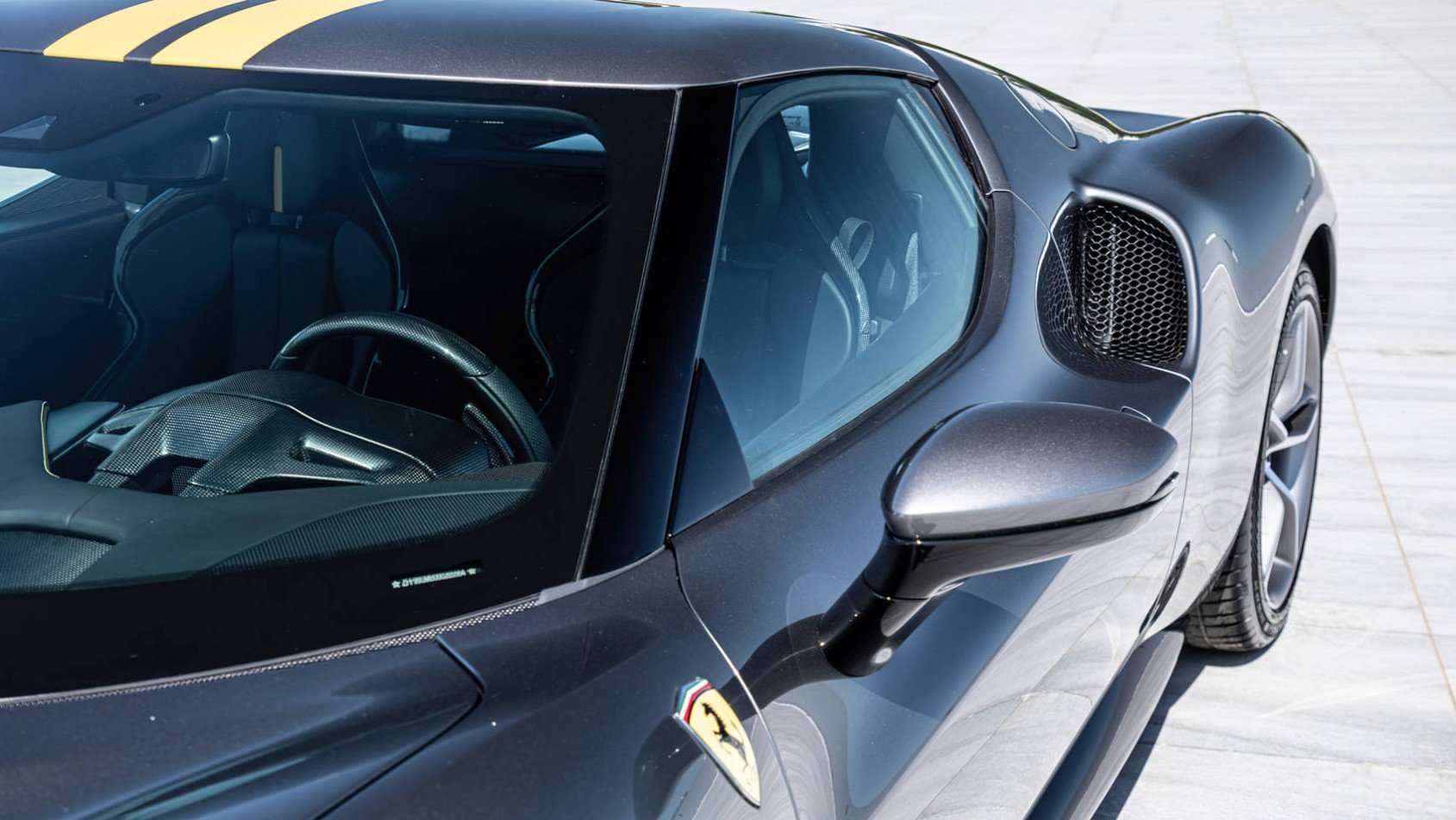 Lusterko Ferrari 296 GTB