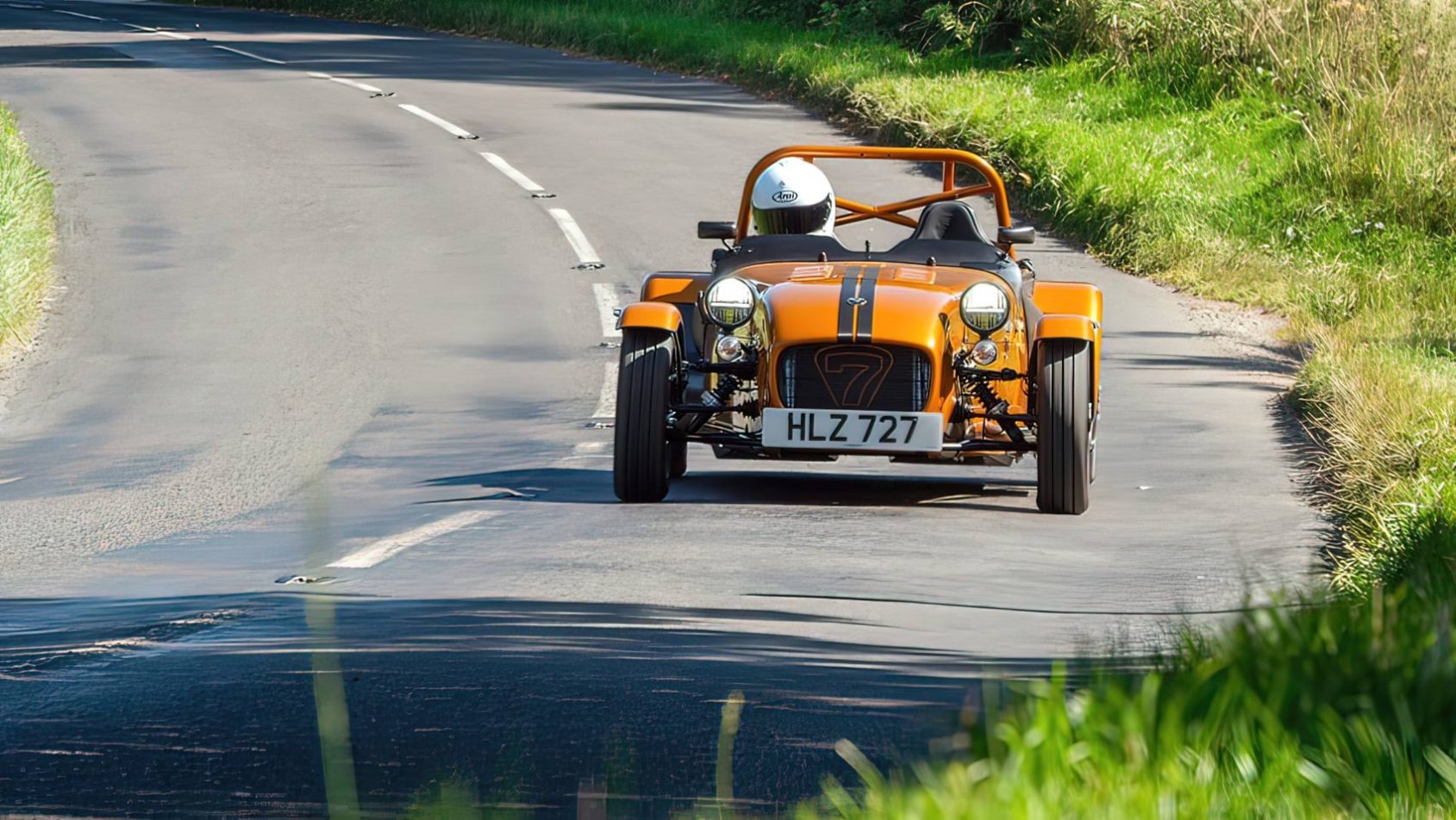 Caterham Seven front auta