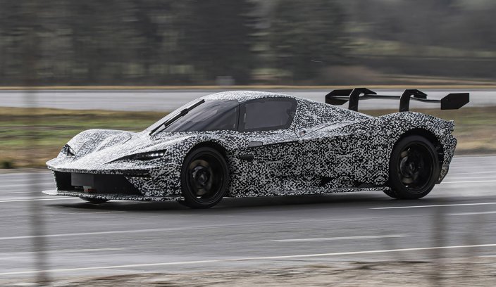 KTM X-Bow GT2 na torze