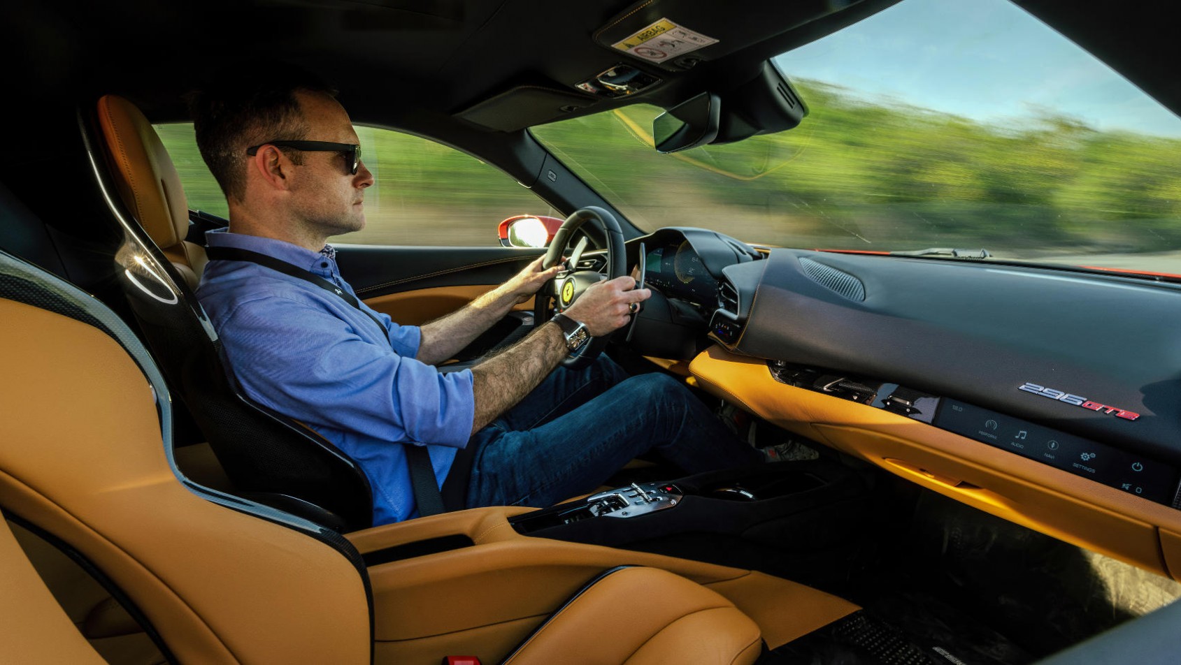 Ferrari 296 GTB wnętrze