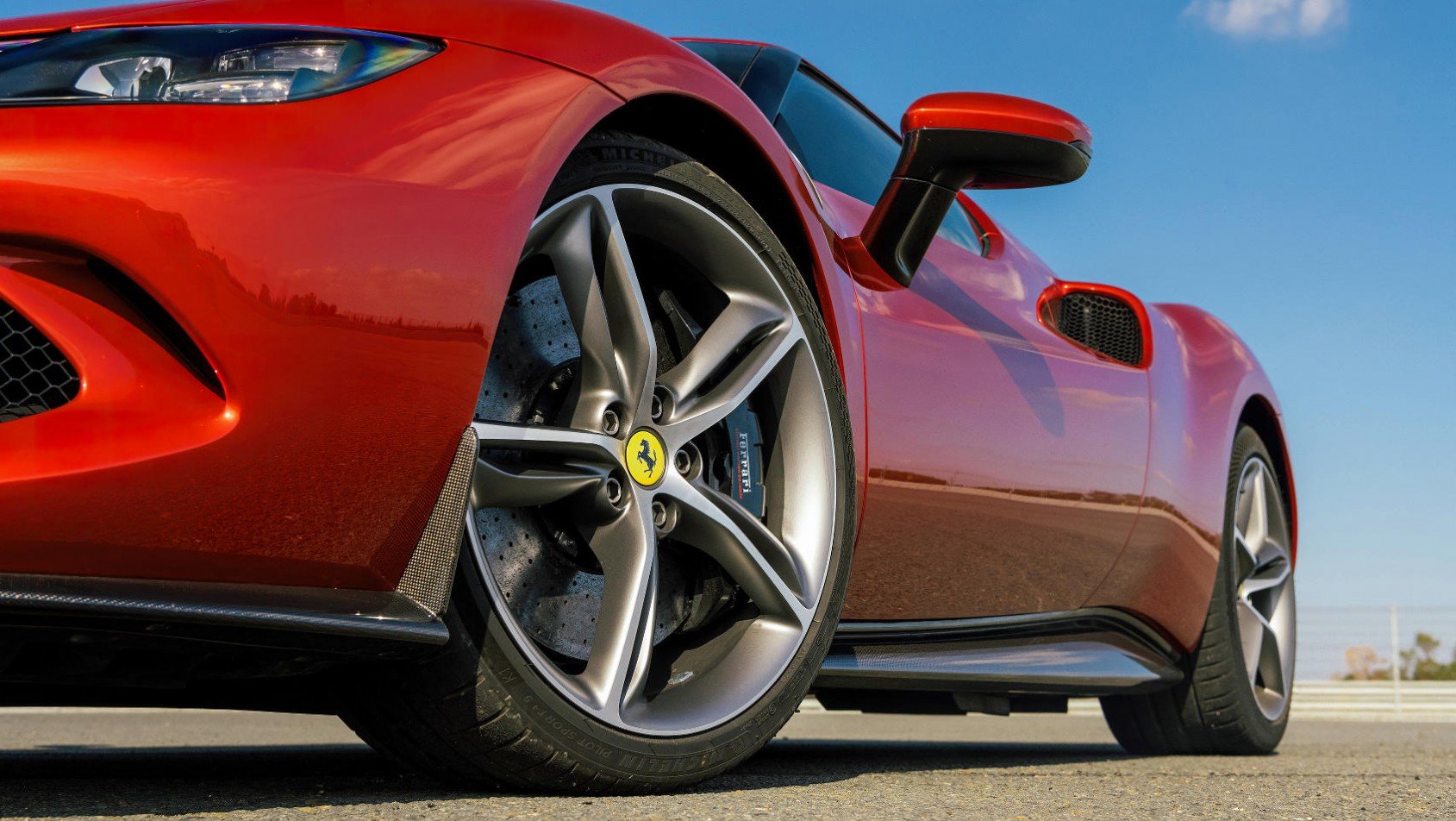 Ferrari 296 GTB opony i felgi