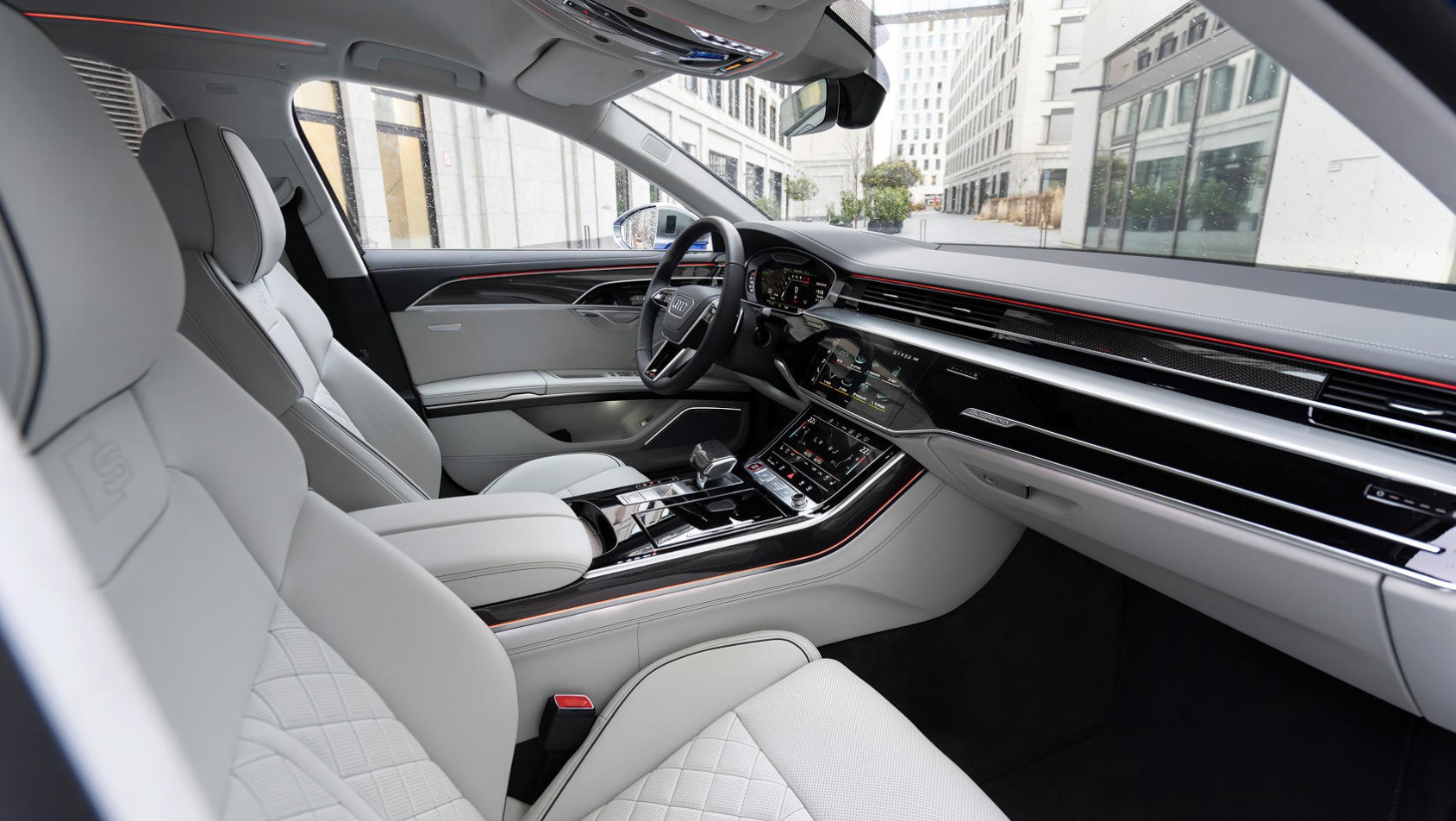 Audi A8/S8 tapicerka