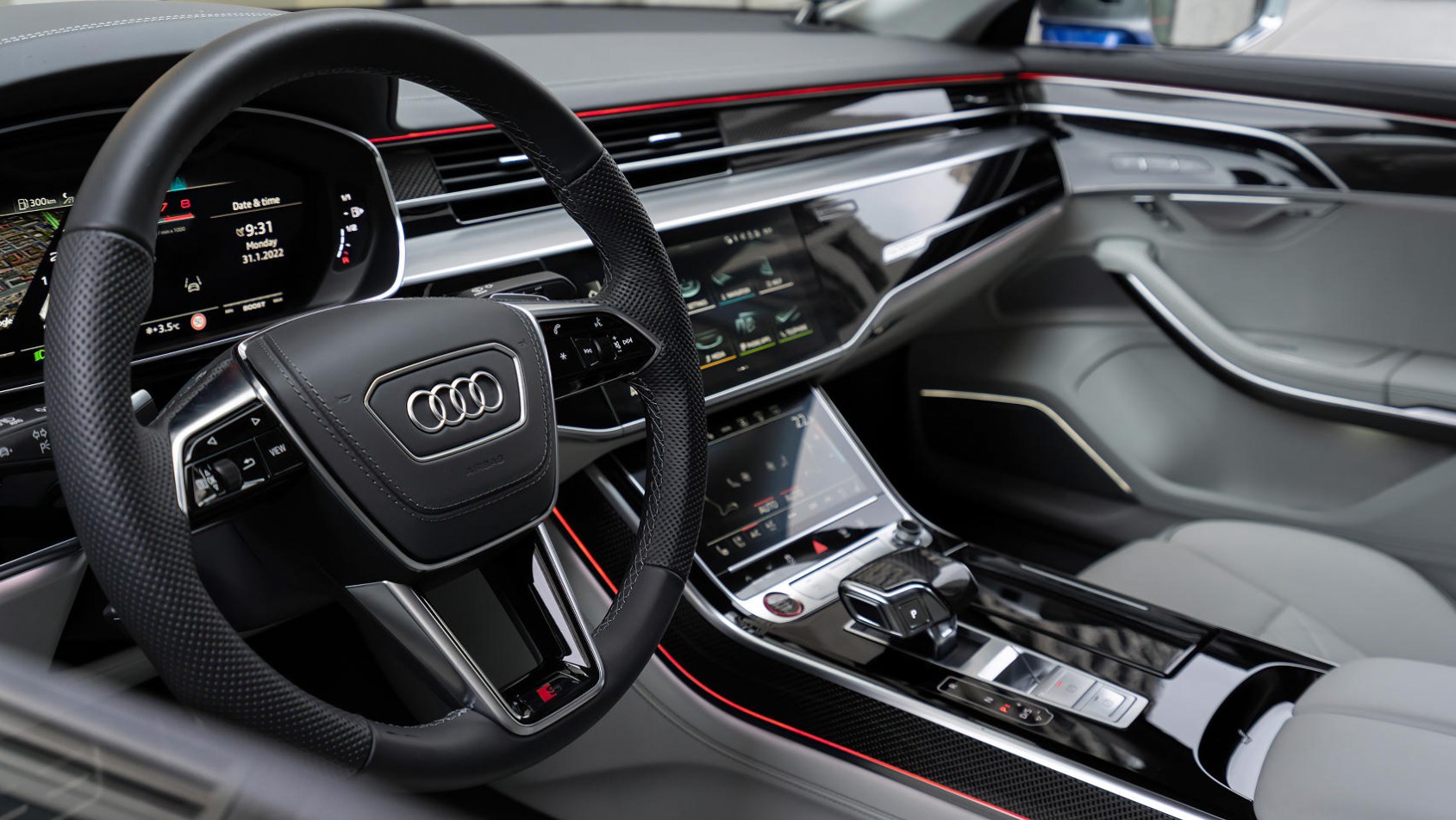 Audi A8/S8 wnętrze, kierownica
