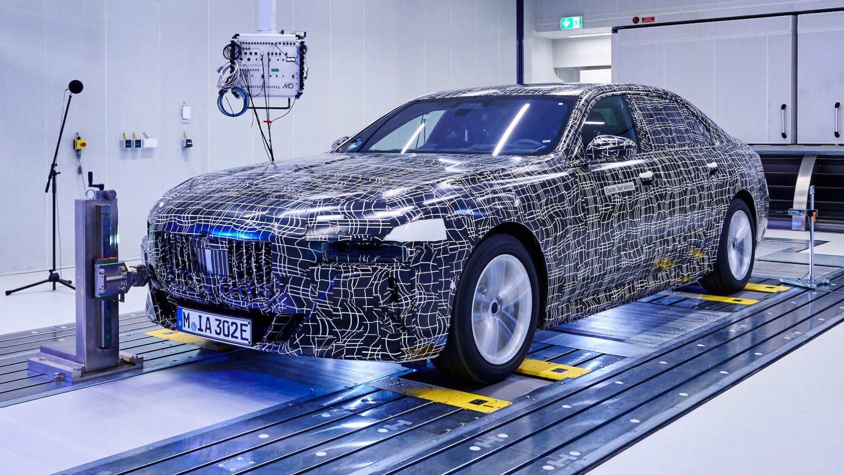 BMW i7 prototyp w serwisie
