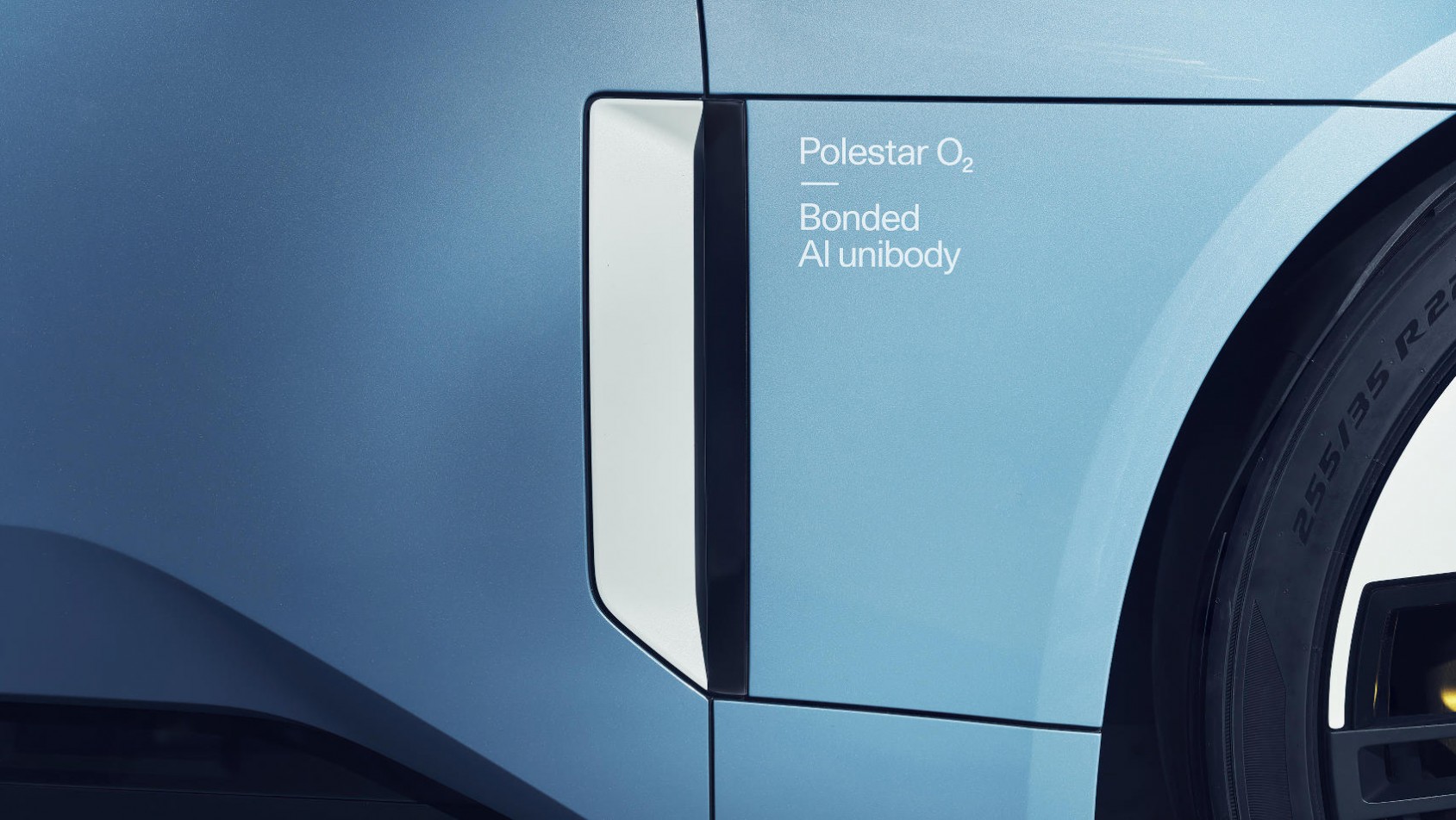Polestar O2 nadkole