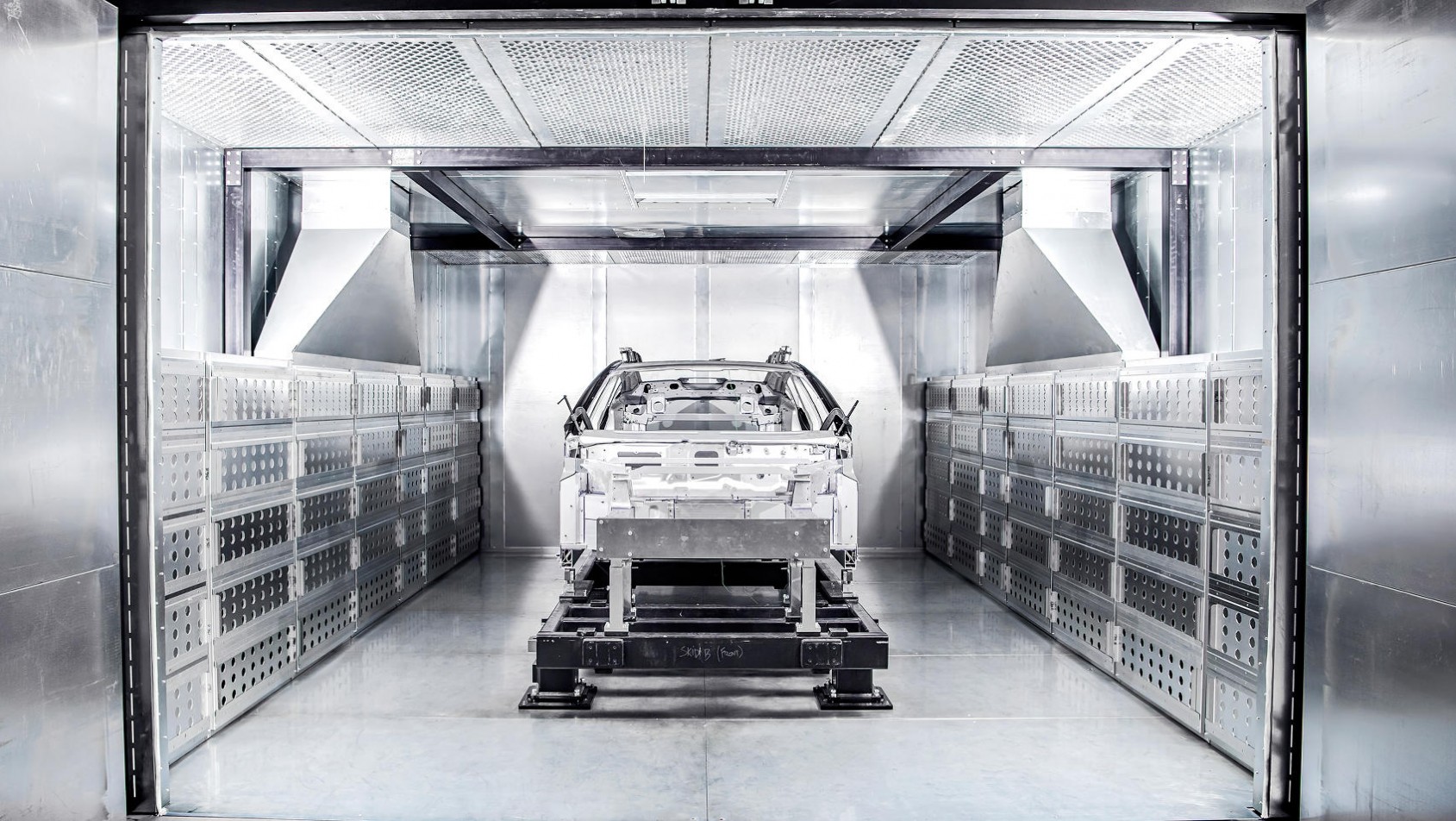 Polestar 5 Precept concept na platformie