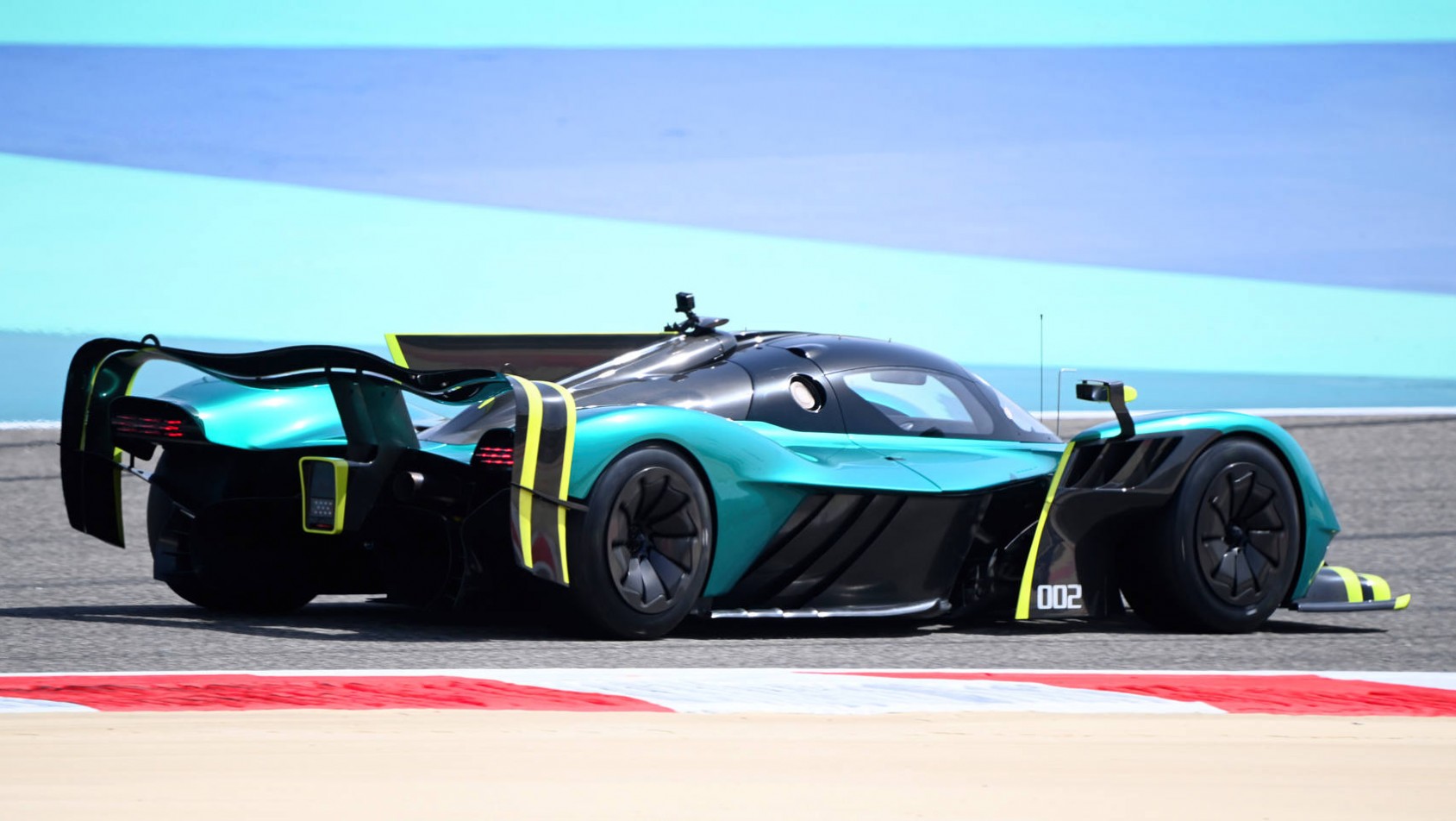 Aston Martin Valkyrie AMR Pro tył auta