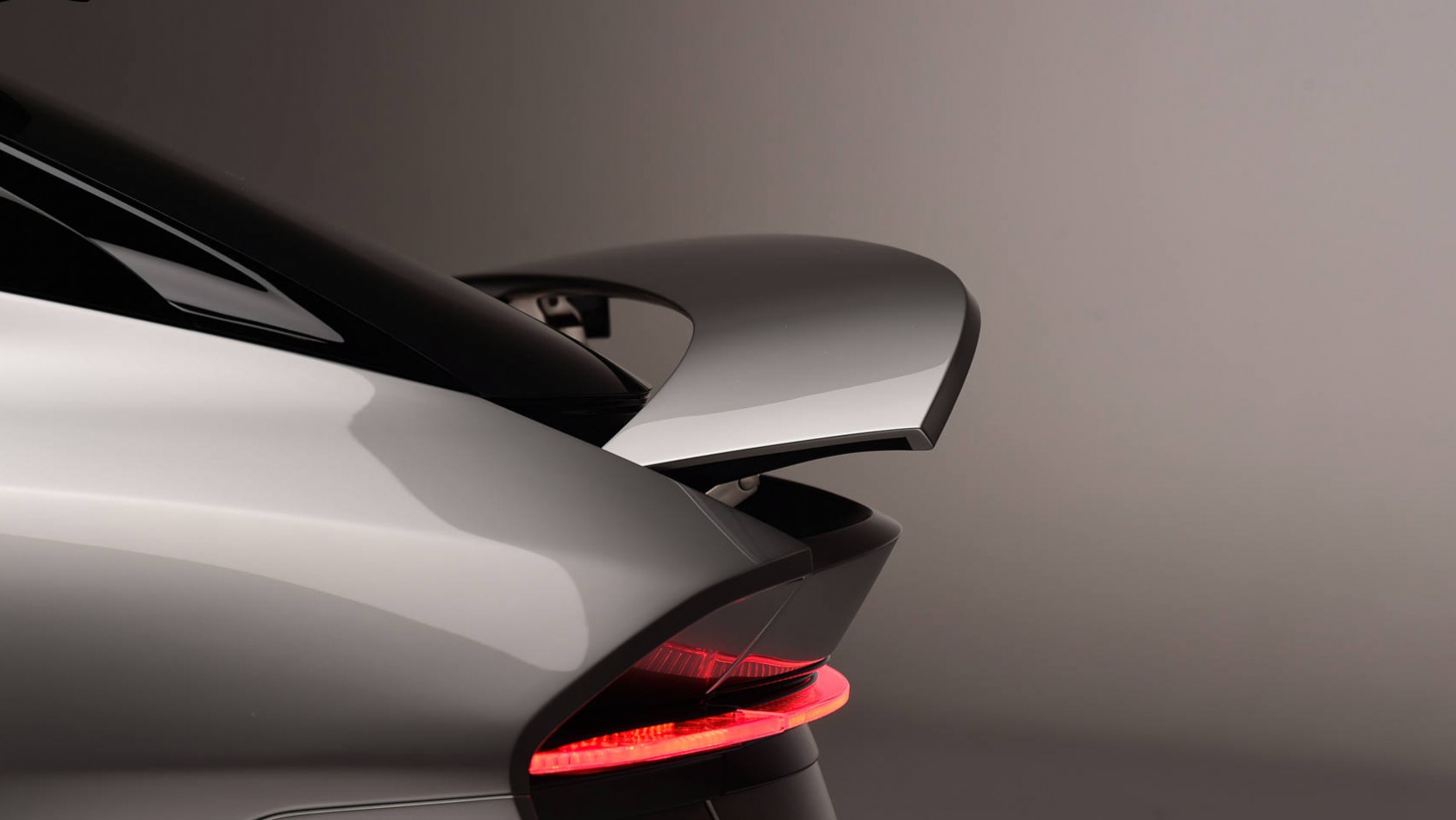 Nowy Lotus Eletre: spoiler