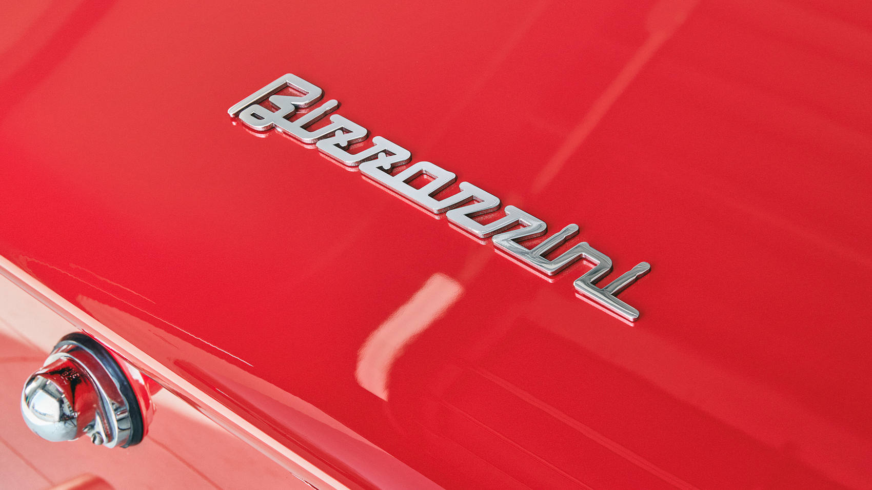 Bizzarrini 5300 GT Corsa Revival w kolorze Rosso Corsa